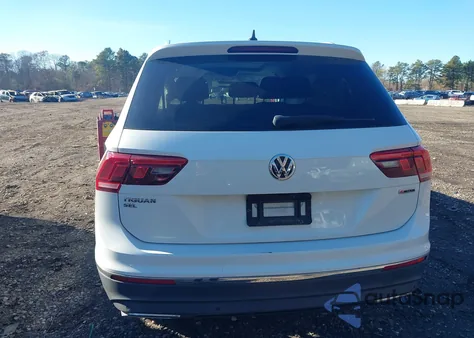 2019 Volkswagen Tiguan 2.0T Se/2.0T Sel/2.0T Sel R-Line/2.0T Sel R-Line Black z USA, uszkodzony, nr VIN 3VV2B7AX1KM123279
